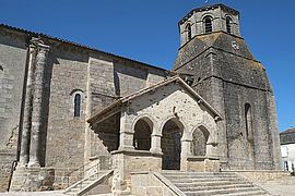 L'église Sainte-Eulalie de Secondigny - Agrandir l'image (fenêtre modale)